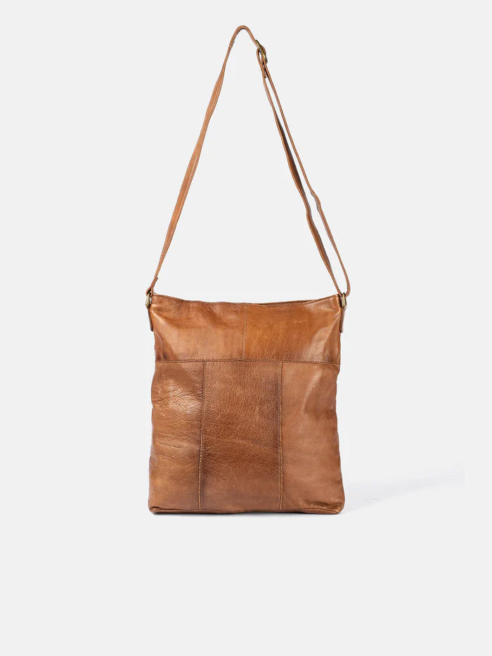 Re-Designed Taske, Walnut,4871