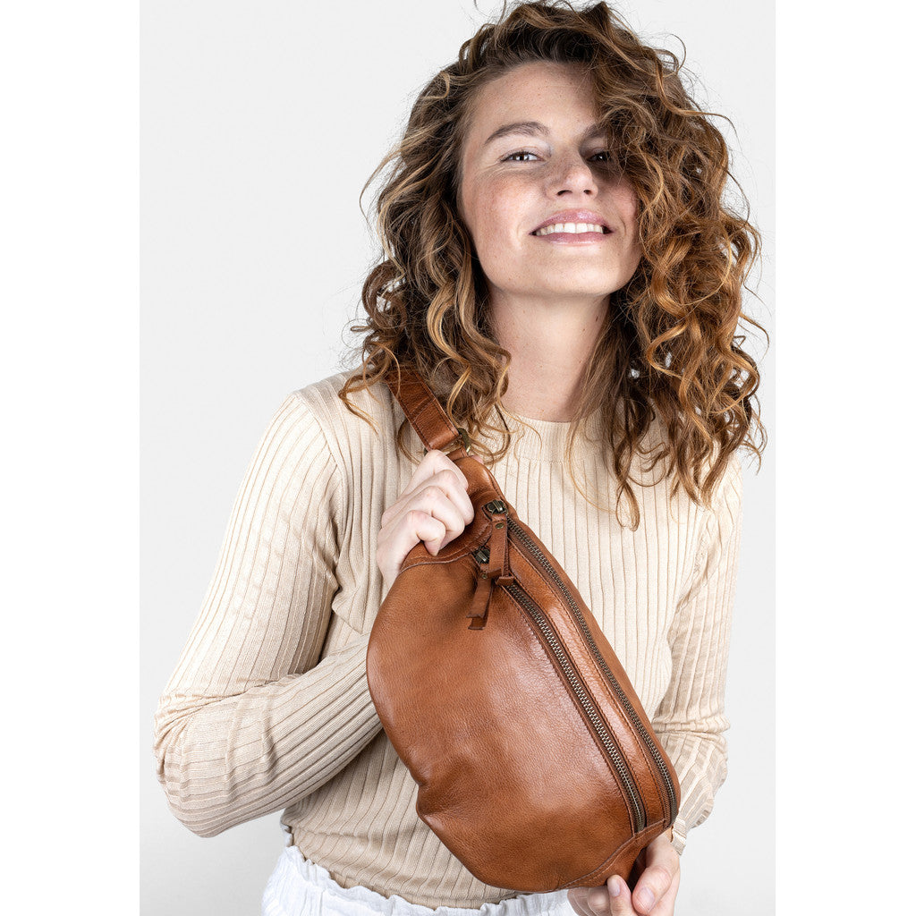 Re:Designed taske, Faust Urban, walnut