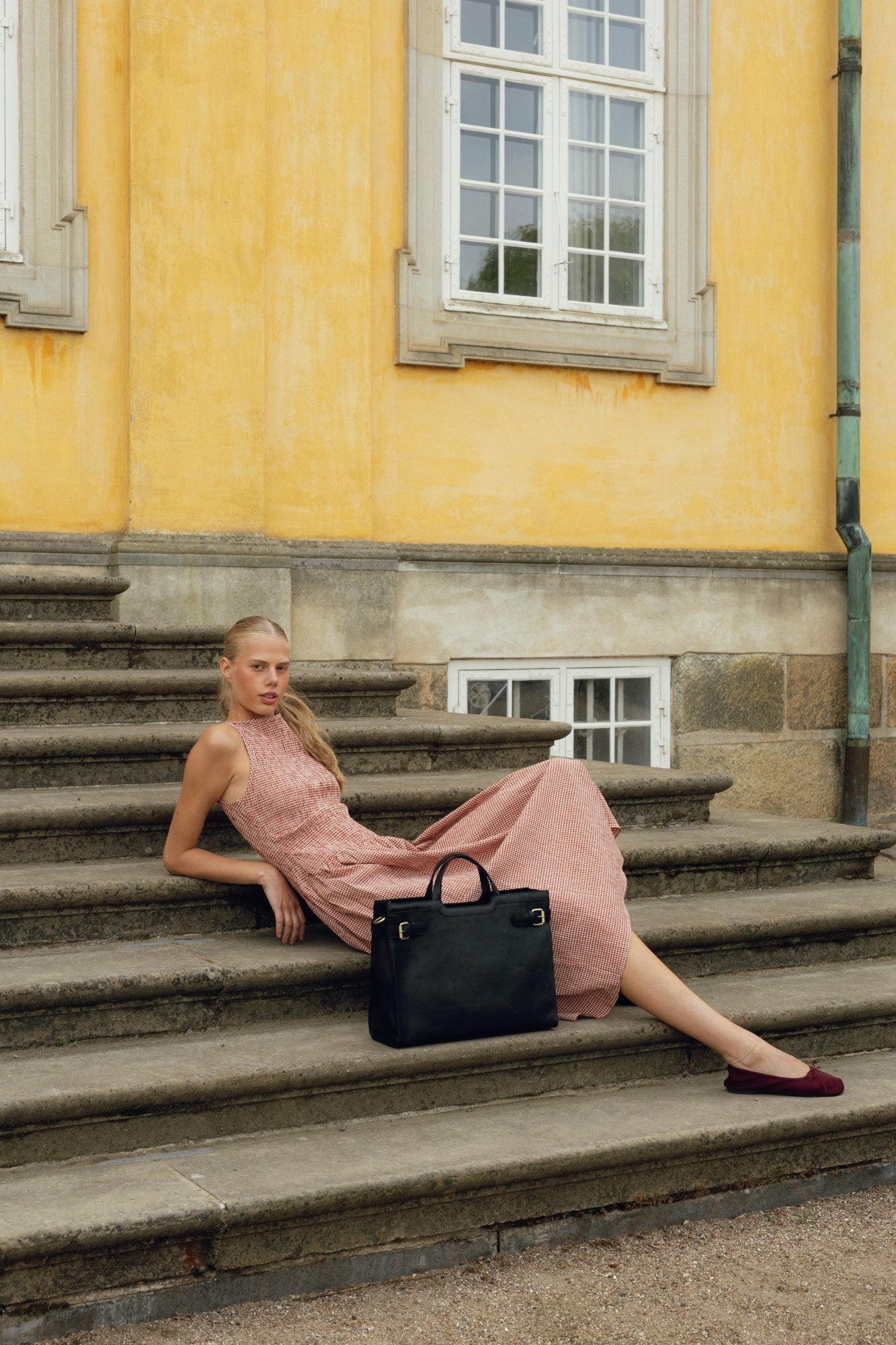 RE:DESIGNED TASKE, May Big, Sort, 6525