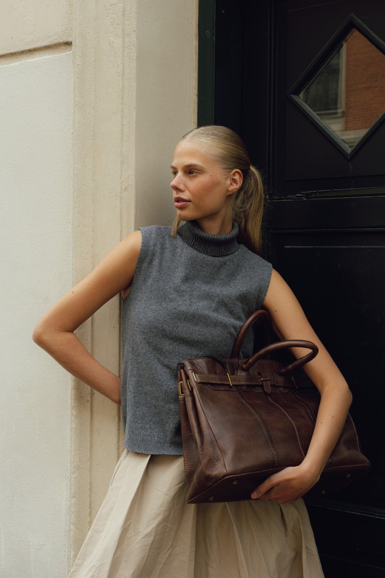 RE-DESIGNED Taske, Mada Big, Woodsmoke, 6550