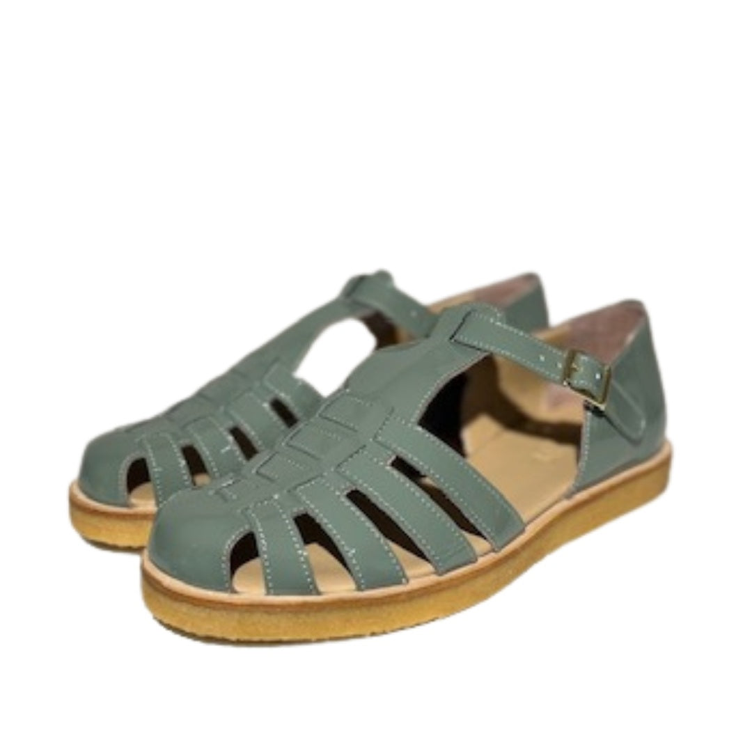 Angulus Sandal med hælkap og lukket tå, Saga Green, 5516
