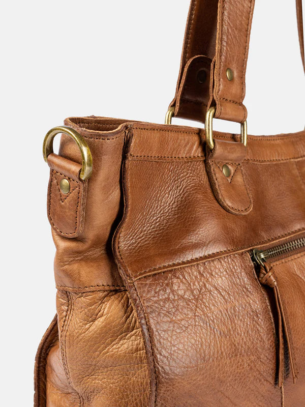 Re-Designed Taske, Walnut,Molly, 4961