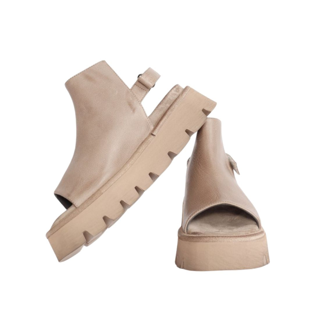 Lofina sandal, Malto, lys beige