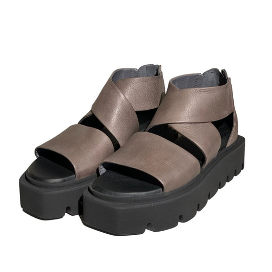 Lofina sandal, Smog (støvet brun)