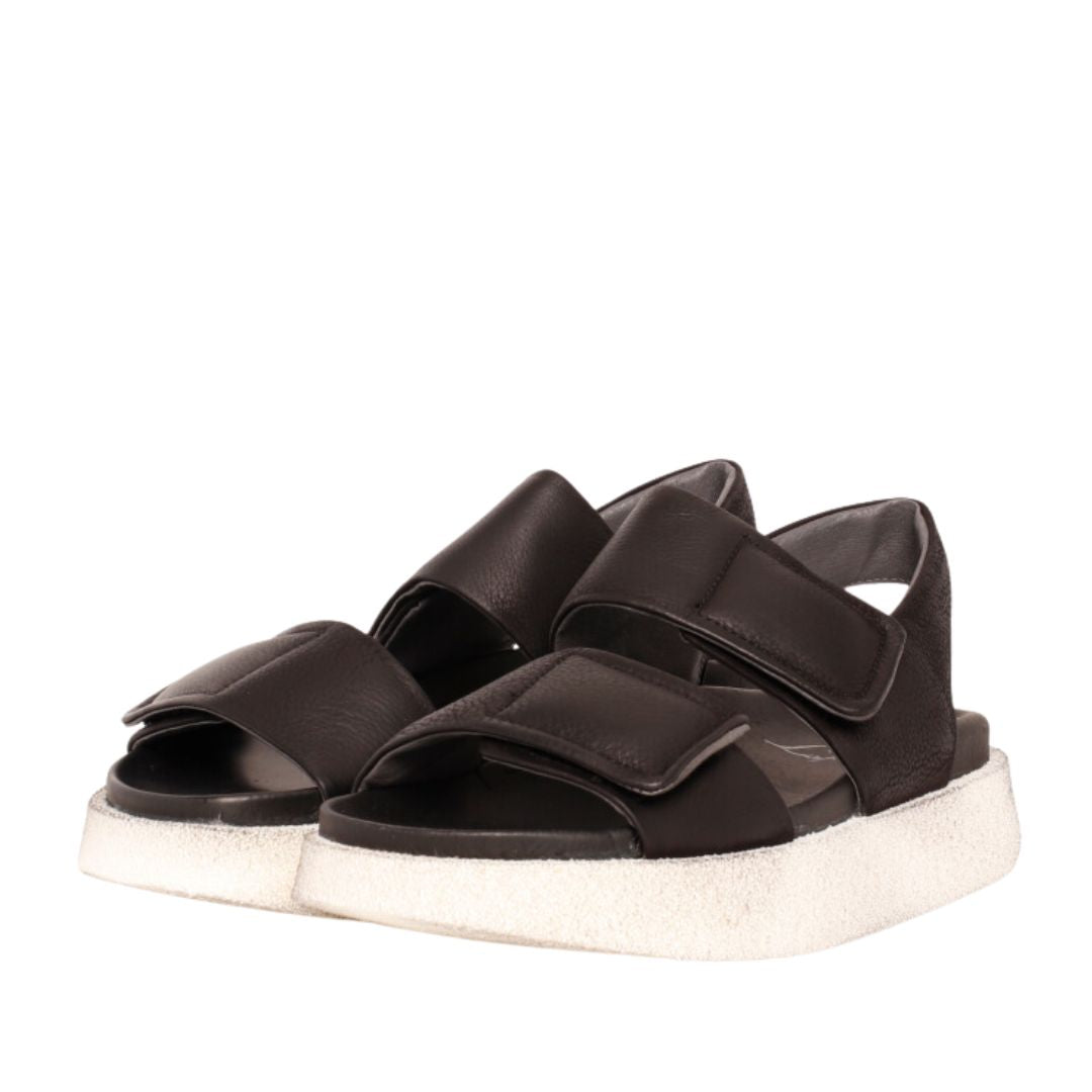 Lofina sandal, sort